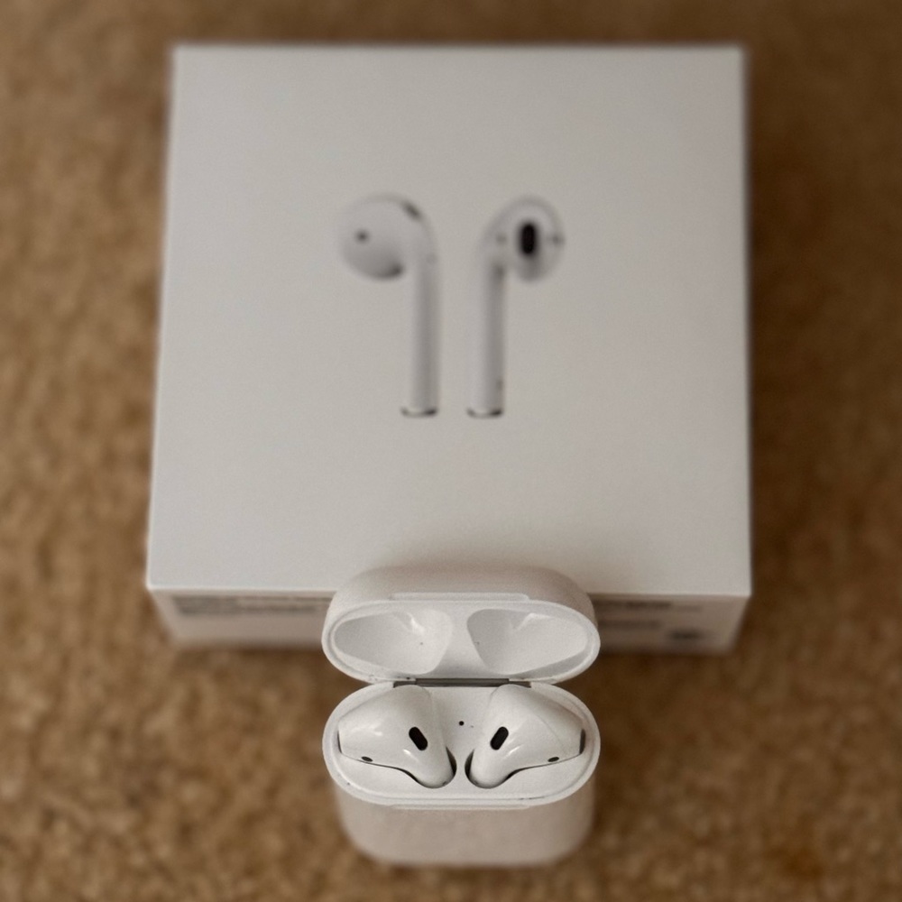 Airpods 2nd gen